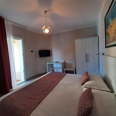 Cyrnea B&B - Adults Only Porto-Vecchio  Buitenkant foto
