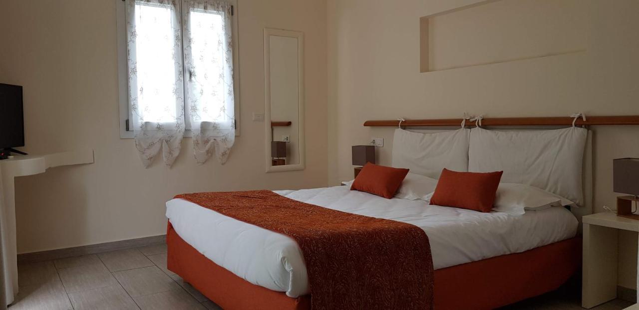 Cyrnea B&B - Adults Only Porto-Vecchio  Buitenkant foto